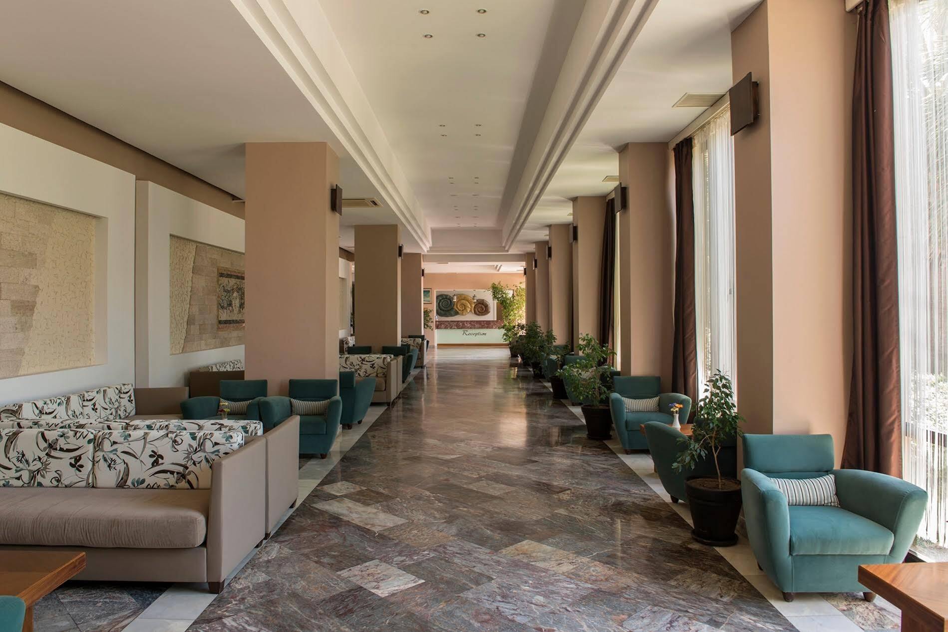 Babaylon Hotel เซสเม ภายนอก รูปภาพ